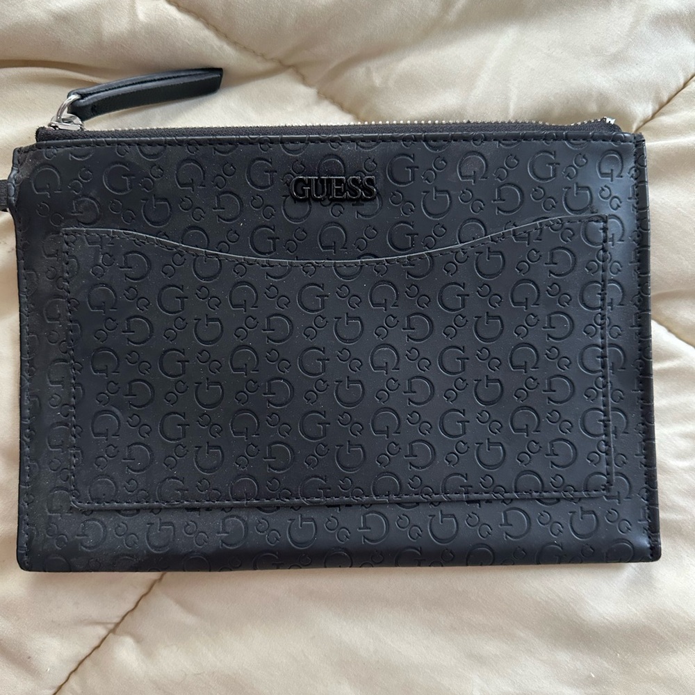 Wristlet